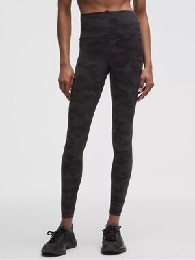 Wunder Train High-Rise Tight 28"
 Black Camo Leggings 8 new